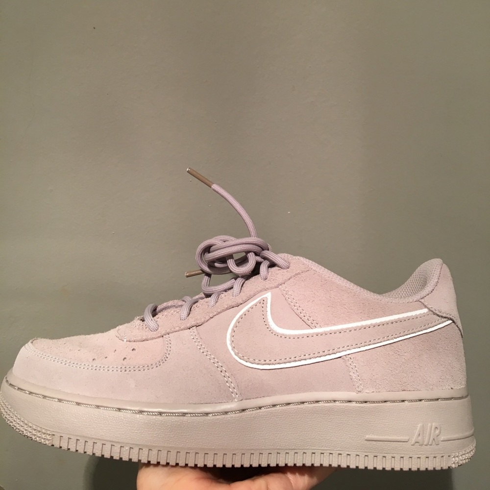 Suede grey/purple Nike Air Force!